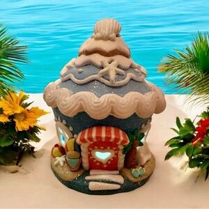 Christmas Decor QVC Cupcake House Valerie Par Lighted Decor